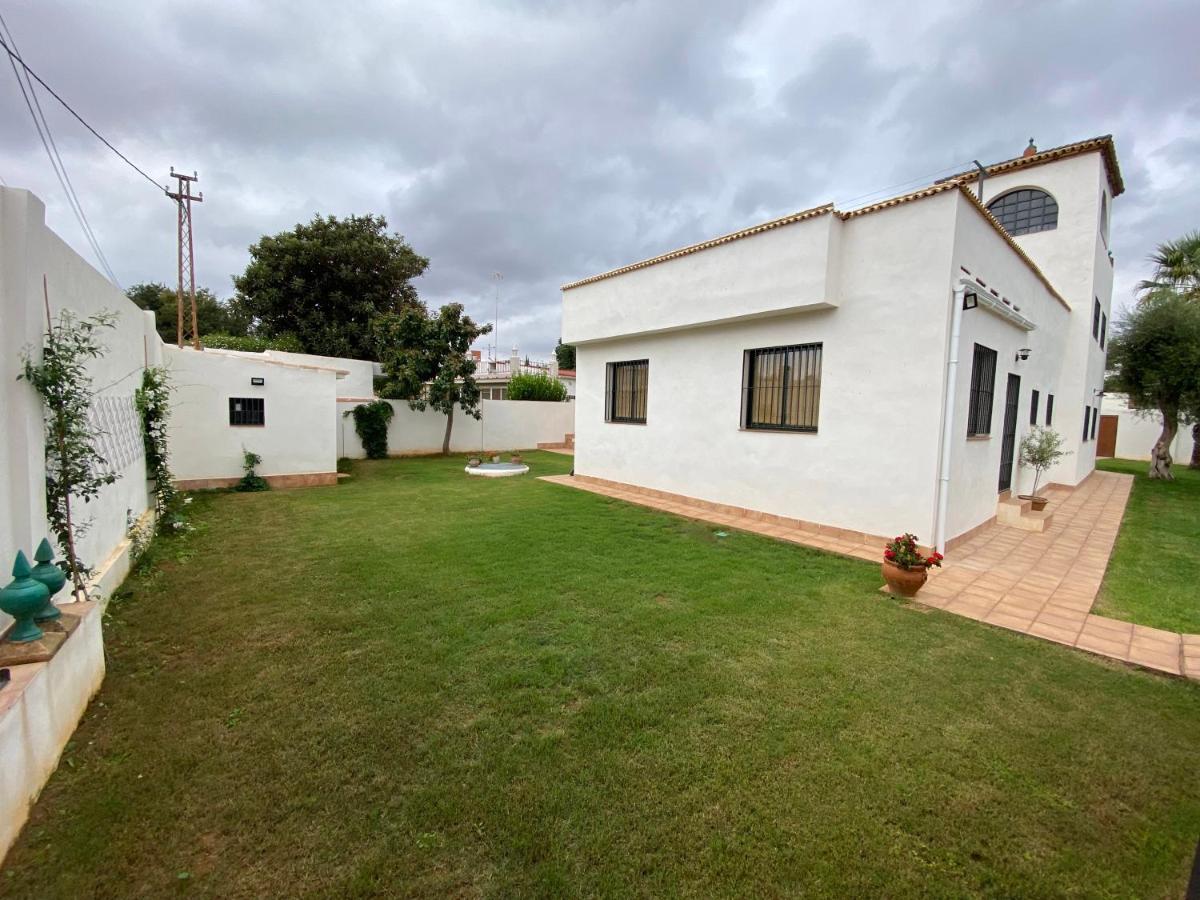 Chalet con encanto cerca de Sevilla Alcalá de Guadaira Exterior foto
